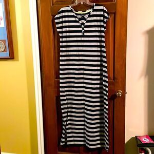 Oh Baby by Motherhood L Maxi Dress Navy & Gray stripe dolman sleeve